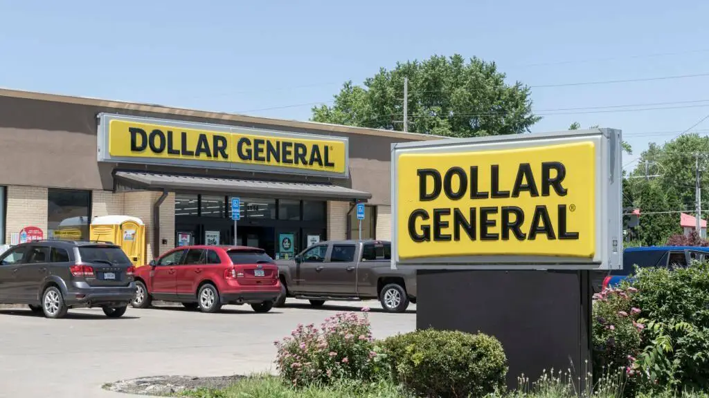 Does-Dollar-General-Take-Apple-Pay-featured-image