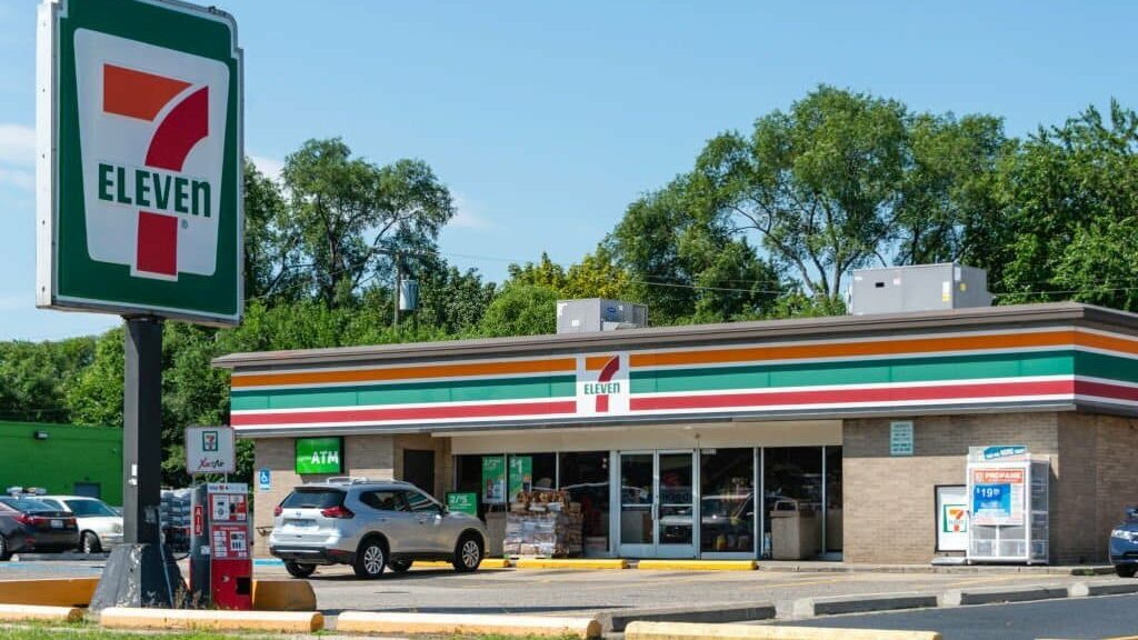 Does-7-Eleven-Take-EBT-featured-image