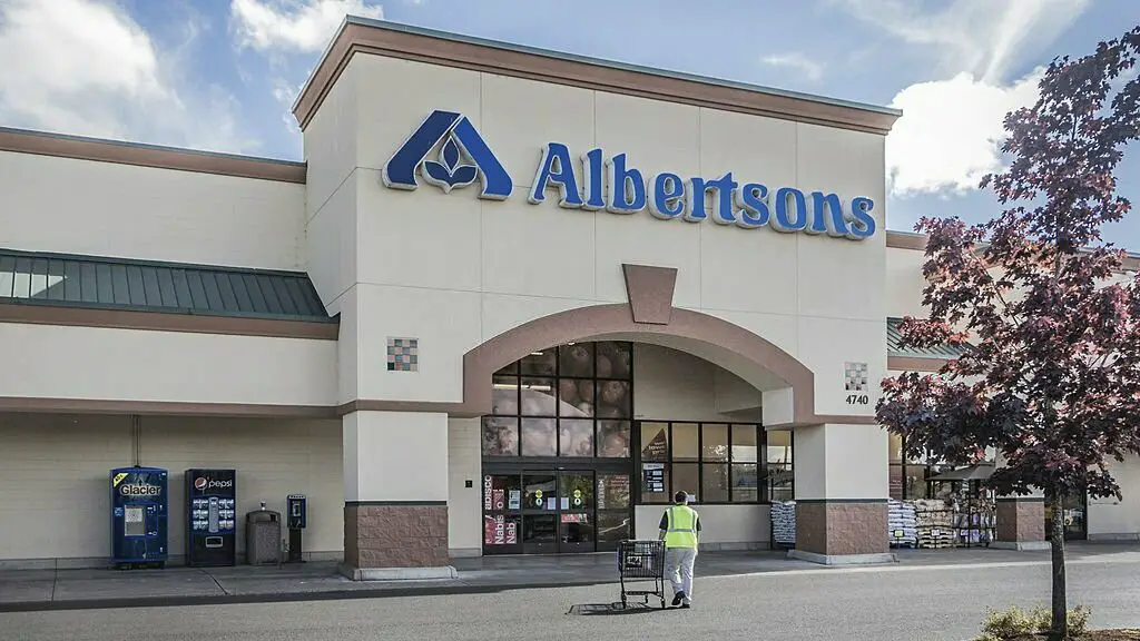 Does-Albertsons-Cash-Checks-featured-image